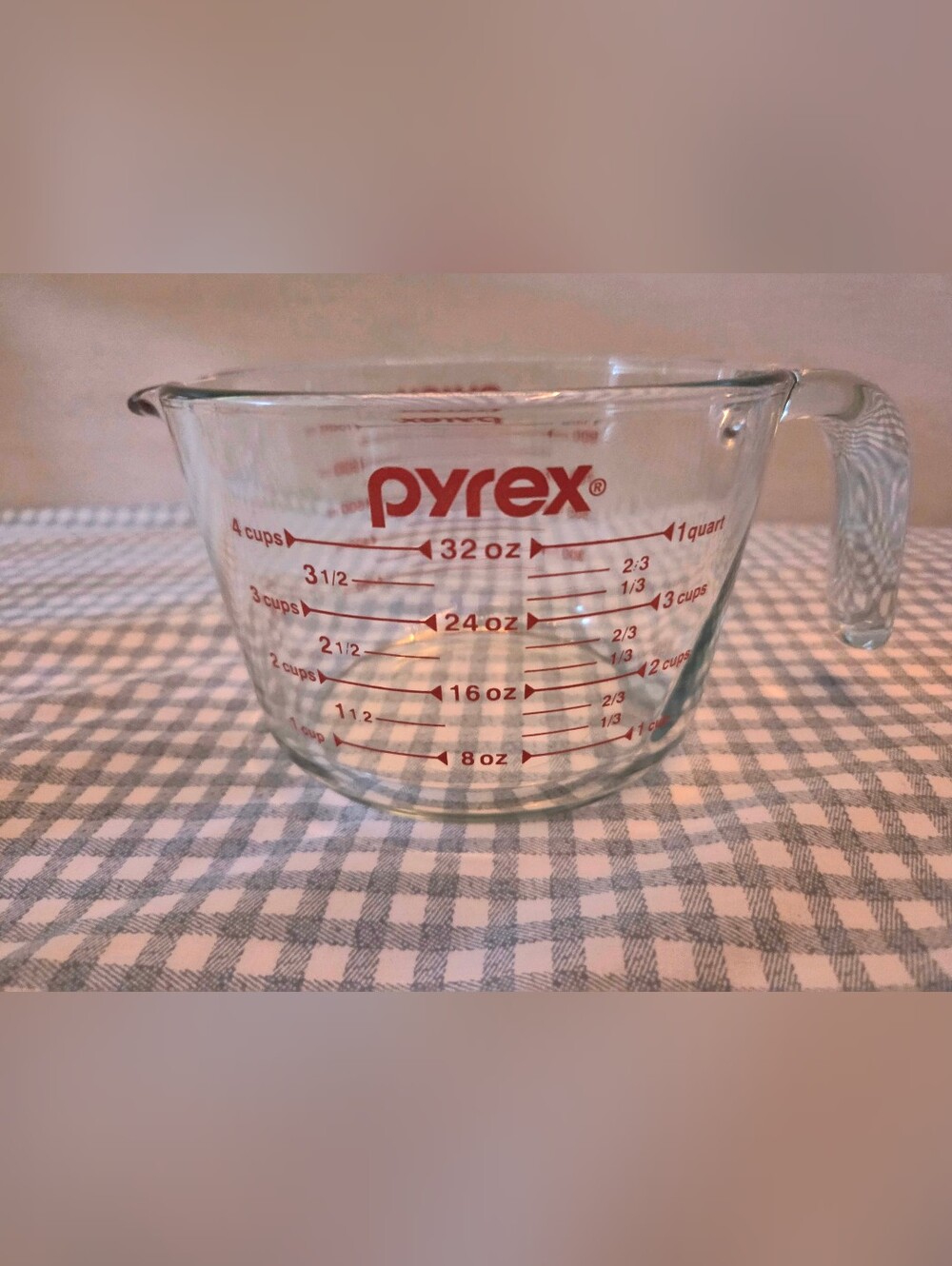 Pyrex Clear Glass Mixing Pitcher 32 Ounces (4cup)